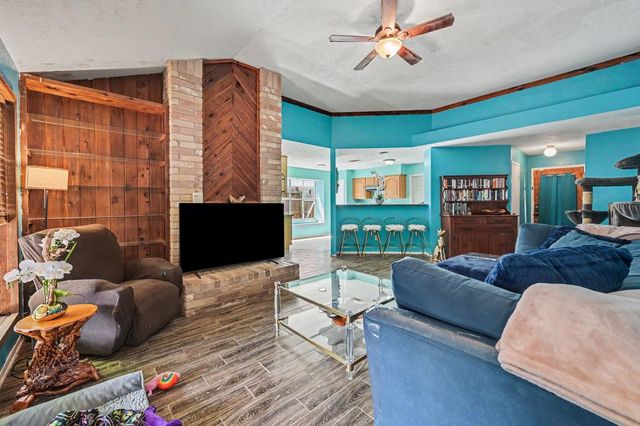 22107 Kenlake Drive, Katy, TX 77450