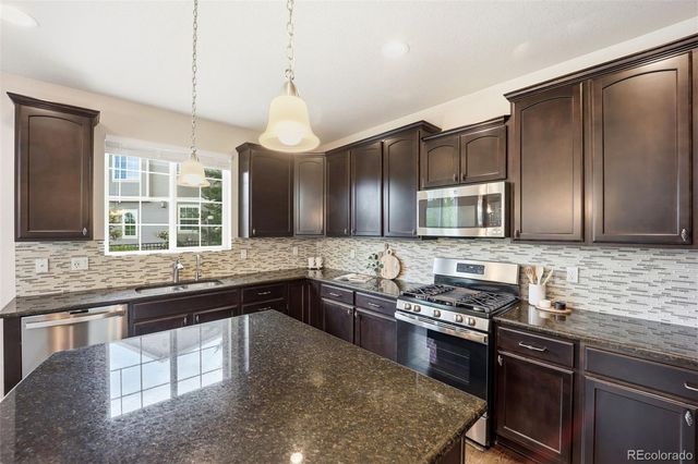 7566 S Quantock Court, Aurora, CO 80016