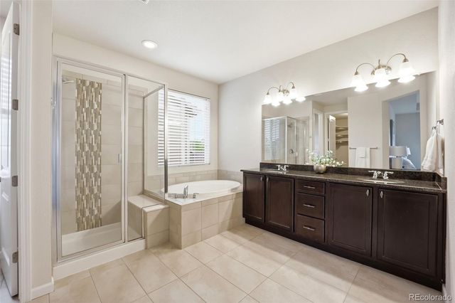 7566 S Quantock Court, Aurora, CO 80016