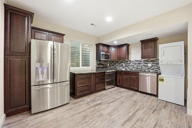 7566 S Quantock Court, Aurora, CO 80016
