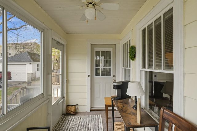82 Sunnyside Street, Manchester, NH 03103