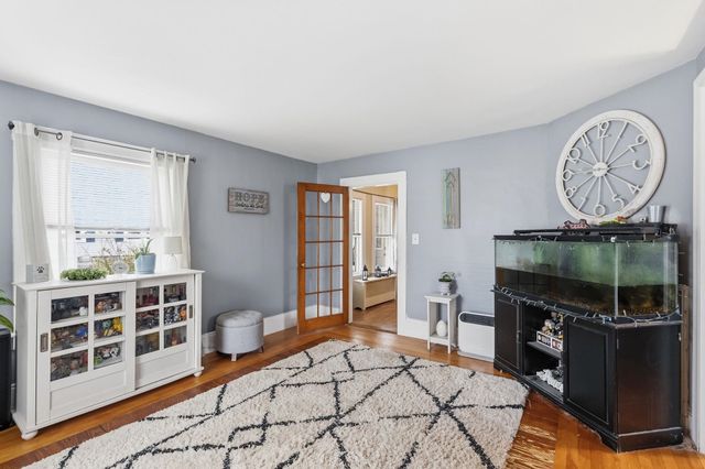 82 Sunnyside Street, Manchester, NH 03103