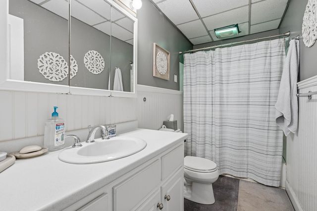 82 Sunnyside Street, Manchester, NH 03103