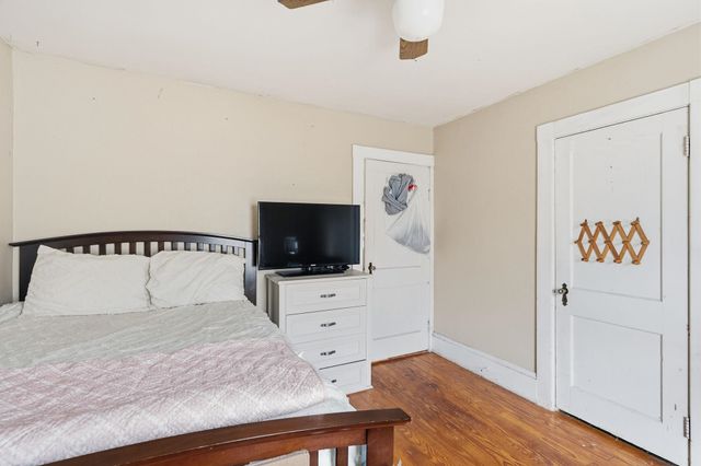 82 Sunnyside Street, Manchester, NH 03103