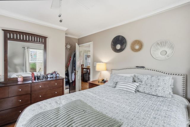 82 Sunnyside Street, Manchester, NH 03103