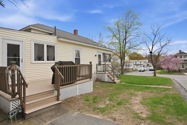 82 Sunnyside Street, Manchester, NH 03103