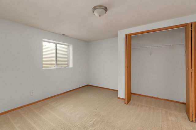 570 SE Parker Drive, Waukee, IA 50263