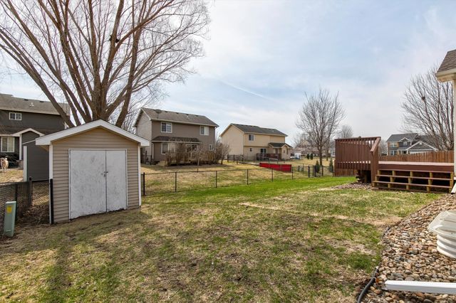 570 SE Parker Drive, Waukee, IA 50263
