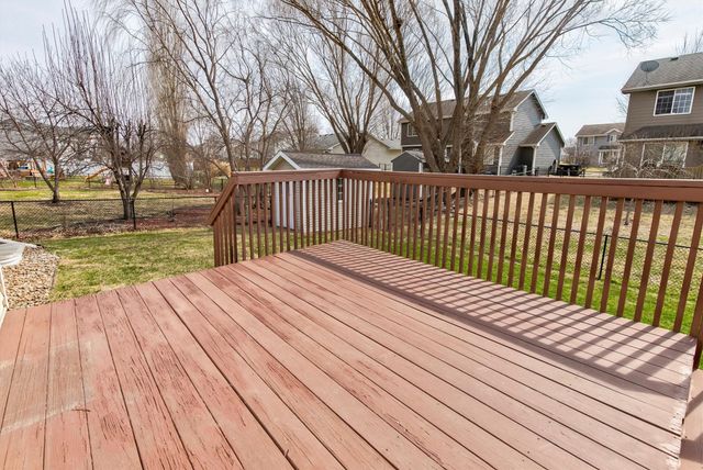 570 SE Parker Drive, Waukee, IA 50263