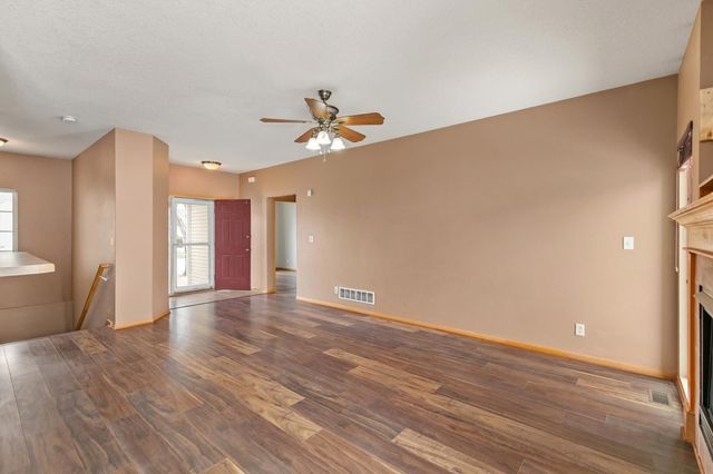 570 SE Parker Drive, Waukee, IA 50263