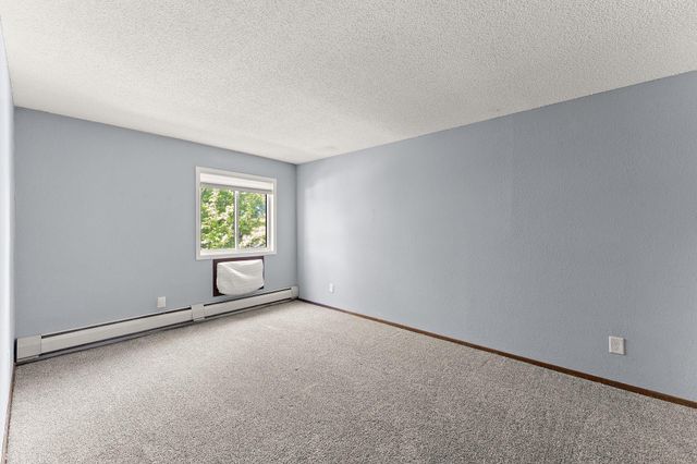 3155 Coachman Road 308, Eagan, MN 55121