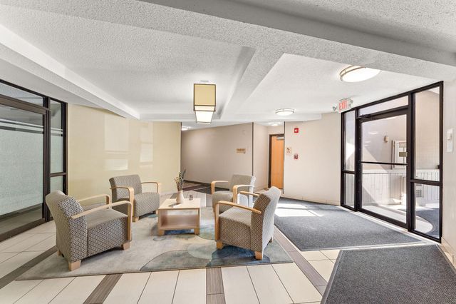 3155 Coachman Road 308, Eagan, MN 55121