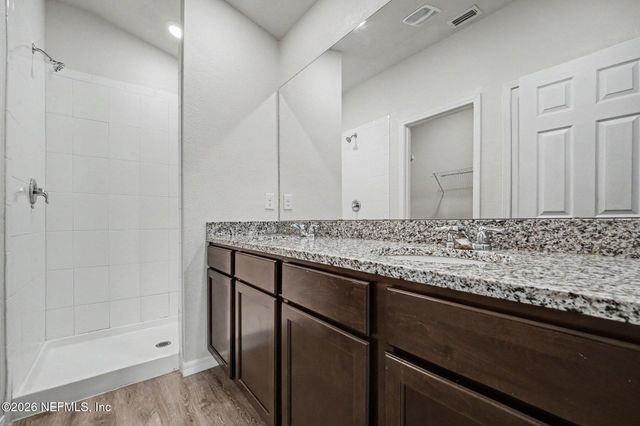 8682 KAYE Lane, Jacksonville, FL 32222