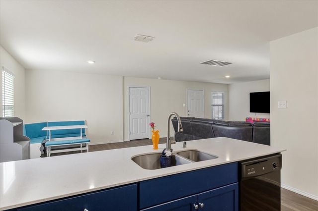 4144 Wintergreen Drive, Forney, TX 75126