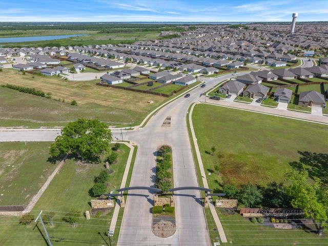 4144 Wintergreen Drive, Forney, TX 75126