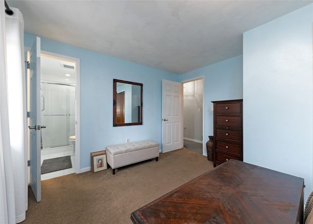 1267 Fall Ln, Irwin, PA 15642
