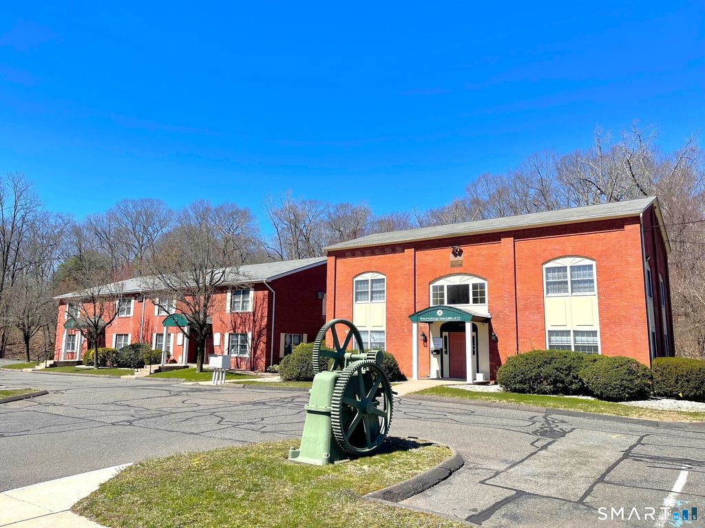543 North Main Street 6, Manchester, CT 06042