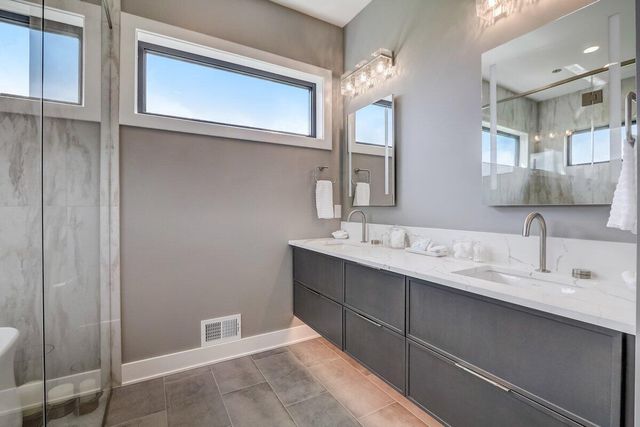 12345 N East Shoreland DRIVE, Mequon, WI 53092