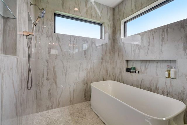 12345 N East Shoreland DRIVE, Mequon, WI 53092