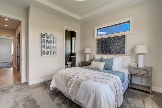 12345 N East Shoreland DRIVE, Mequon, WI 53092