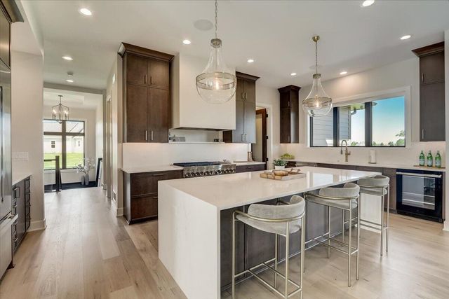 12345 N East Shoreland DRIVE, Mequon, WI 53092