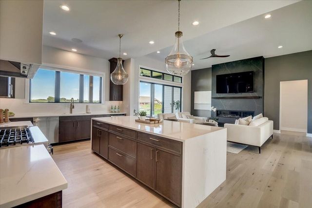 12345 N East Shoreland DRIVE, Mequon, WI 53092