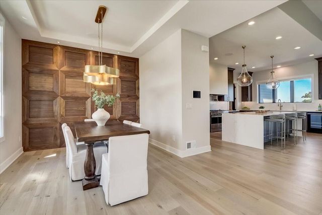 12345 N East Shoreland DRIVE, Mequon, WI 53092