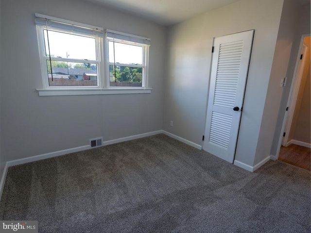 180 MARY ELMER DR, Bridgeton, NJ 08302