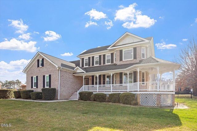 5200 Sugg Court, Fuquay Varina, NC 27526