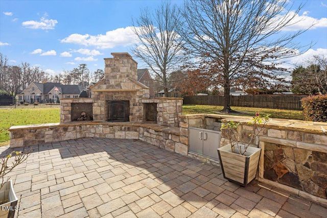 5200 Sugg Court, Fuquay Varina, NC 27526