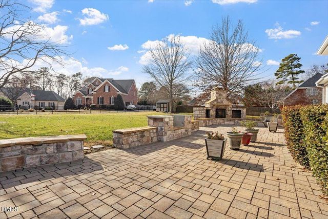 5200 Sugg Court, Fuquay Varina, NC 27526