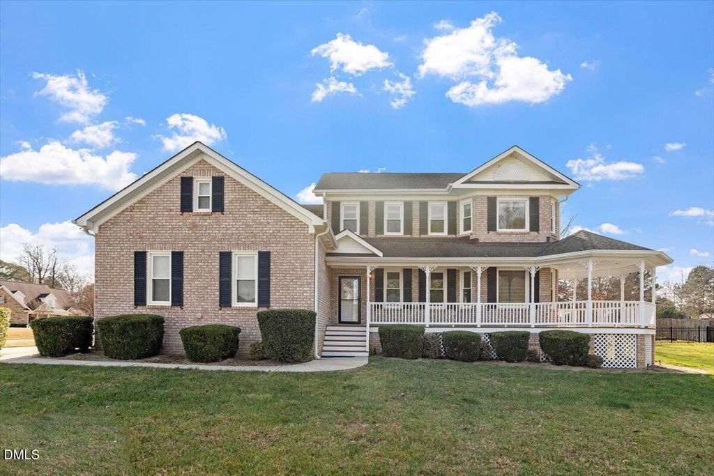 5200 Sugg Court, Fuquay Varina, NC 27526