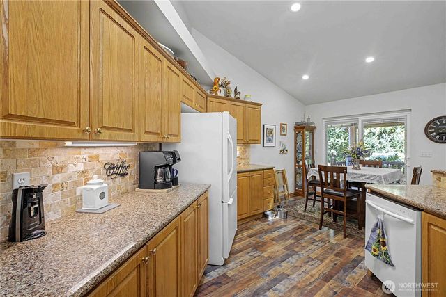 20877 Stottlemeyer Road NE, Poulsbo, WA 98370