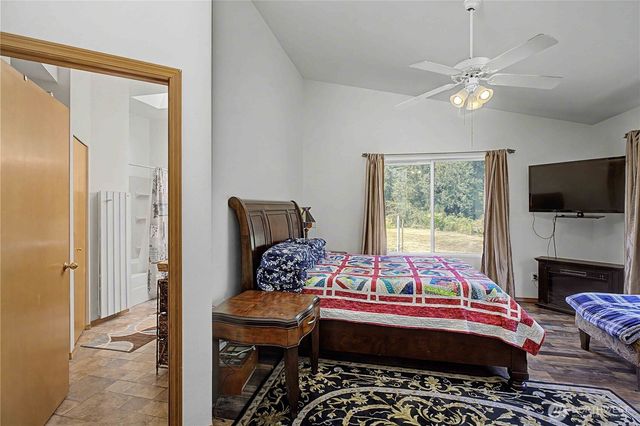 20877 Stottlemeyer Road NE, Poulsbo, WA 98370