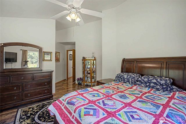 20877 Stottlemeyer Road NE, Poulsbo, WA 98370