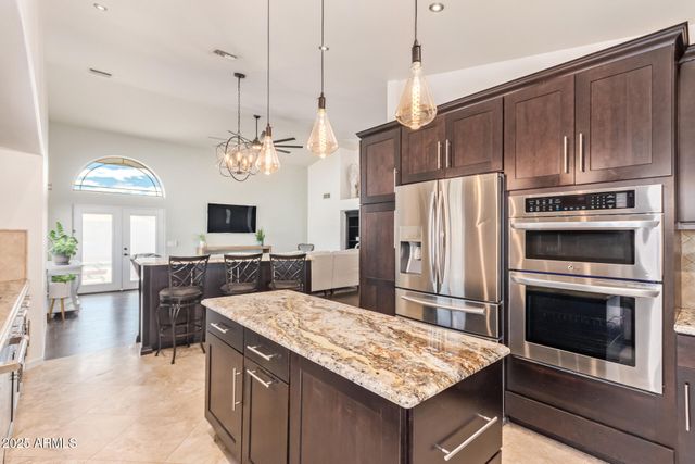 4829 E VOLTAIRE Avenue, Scottsdale, AZ 85254