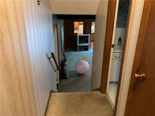 6103 E 109th Terrace, Kansas City, MO 64134
