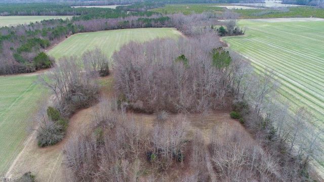 20454 Barrow RD, Capron, VA 23829