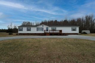 20454 Barrow RD, Capron, VA 23829