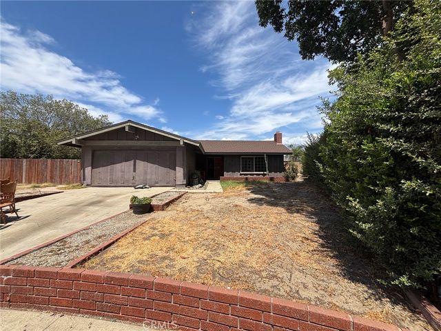 1355 N Placer Avenue, Ontario, CA 91764