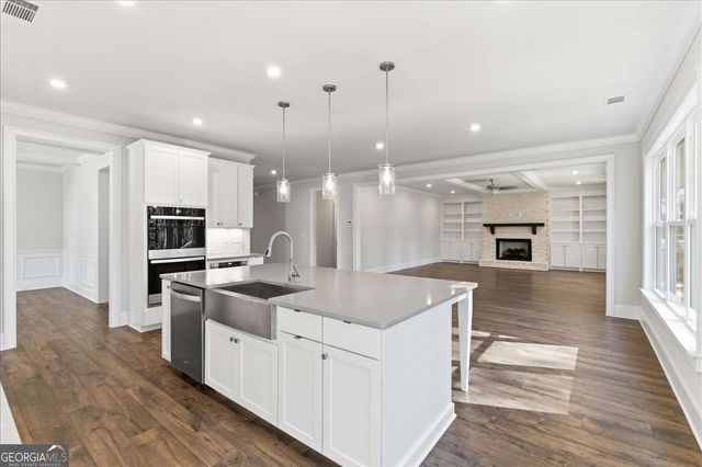 5885 Ford Rd, Acworth, GA 30101