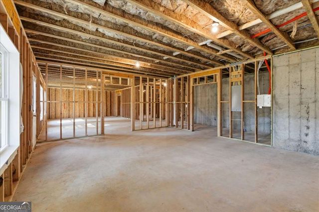 5885 Ford Rd, Acworth, GA 30101