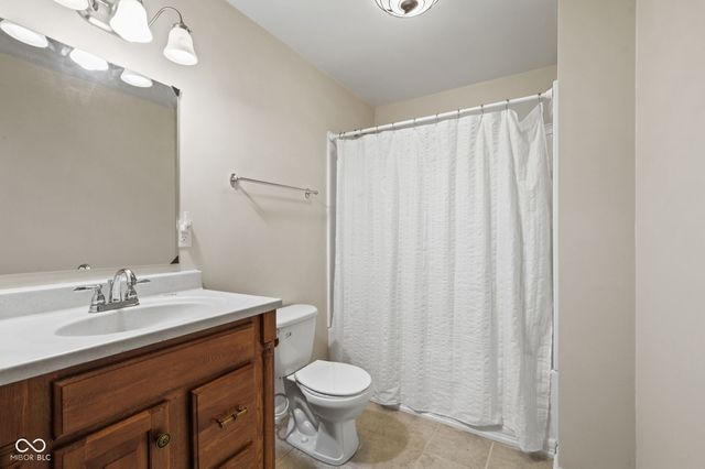 3200 Clear Creek Boulevard, Martinsville, IN 46151