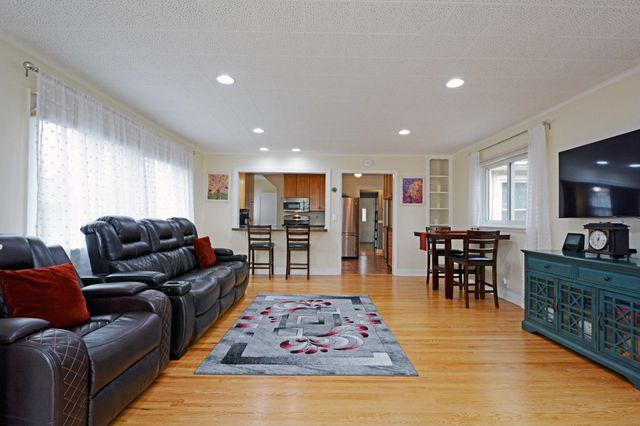 4017 Salem Avenue, Saint Louis Park, MN 55416