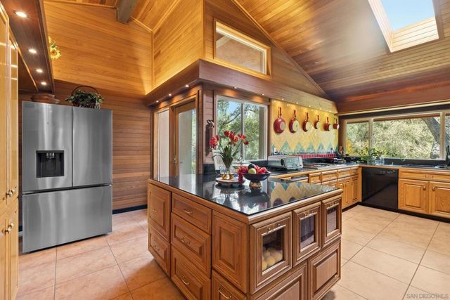 16257 Oak Creek Trl, Poway, CA 92064