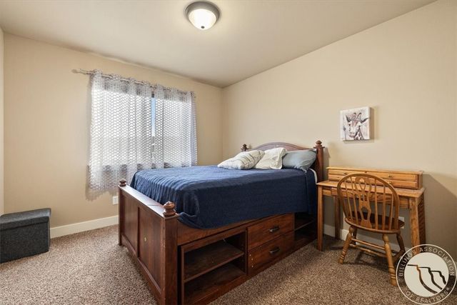 5412 Summer Stone Ave, Billings, MT 59106