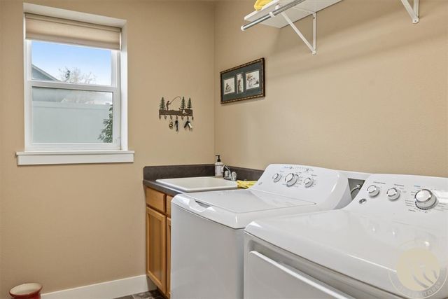 5412 Summer Stone Ave, Billings, MT 59106