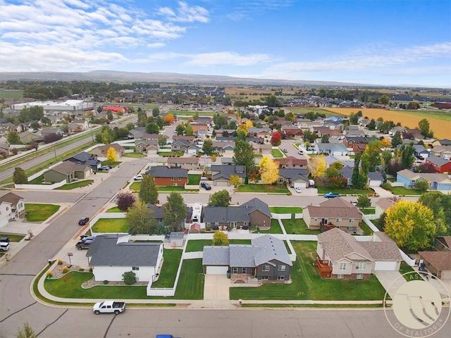 5412 Summer Stone Ave, Billings, MT 59106