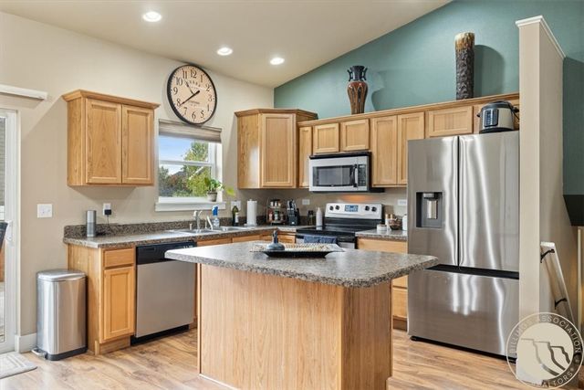 5412 Summer Stone Ave, Billings, MT 59106