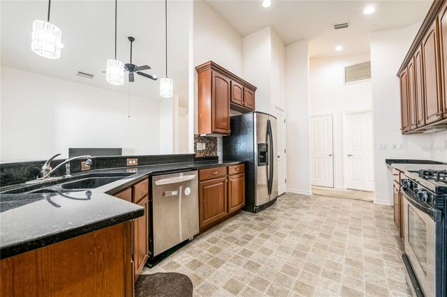 1128 HELMSDALE DRIVE, Wesley Chapel, FL 33543